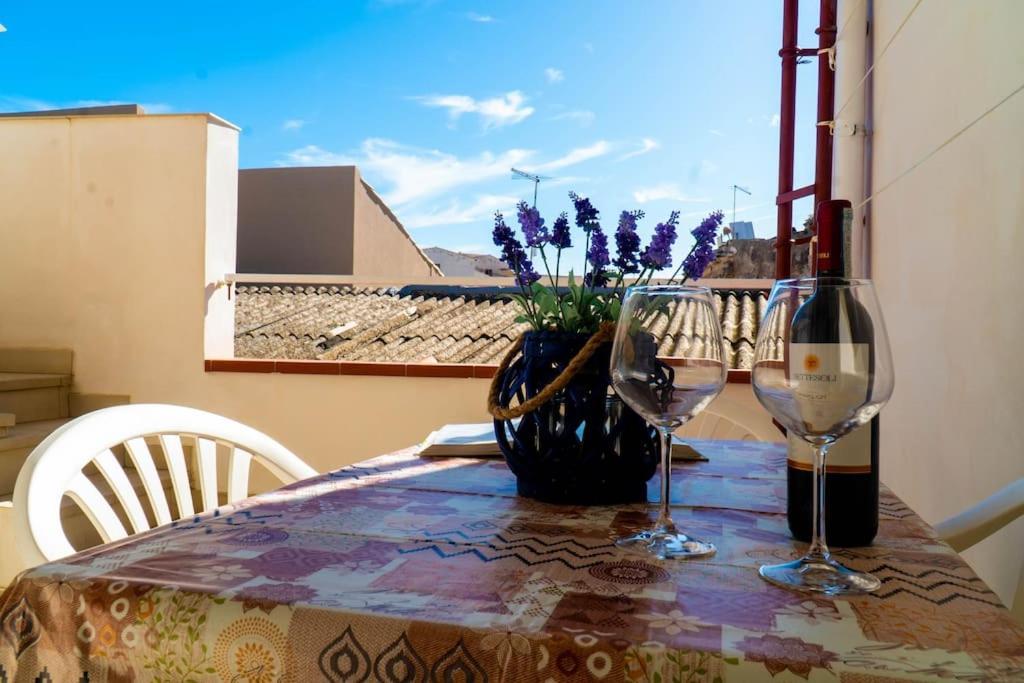 Casa Charm Rosaapartmentsortigia Сиракузы Экстерьер фото