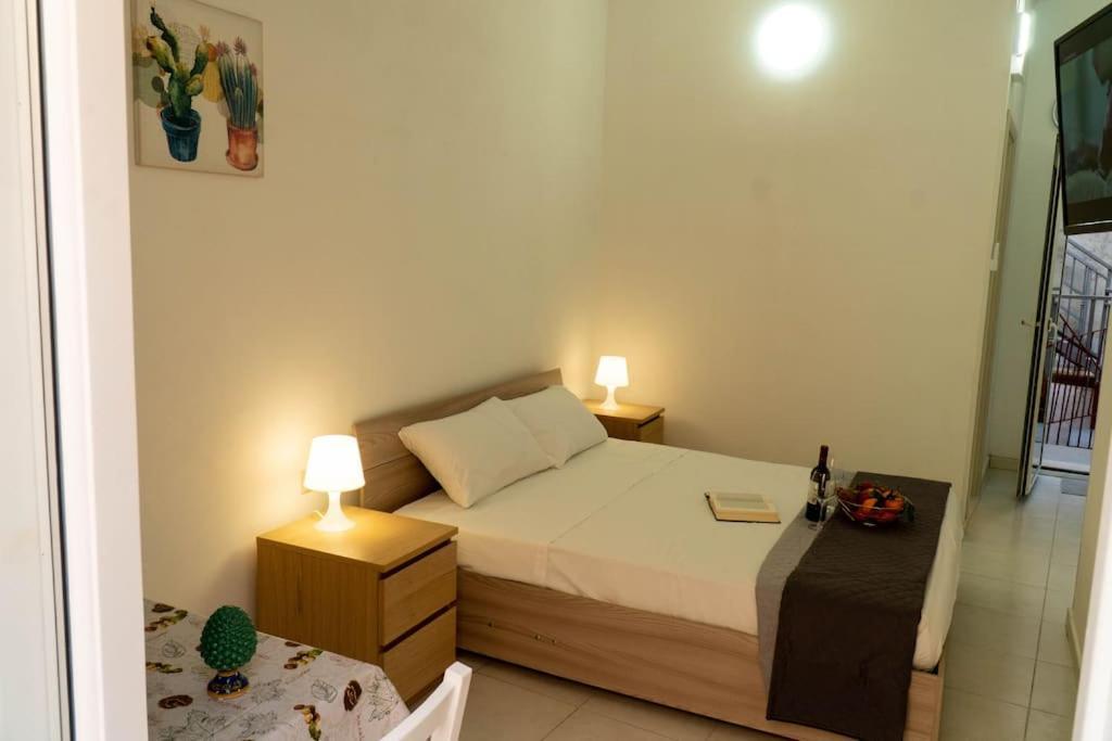 Casa Charm Rosaapartmentsortigia Сиракузы Экстерьер фото